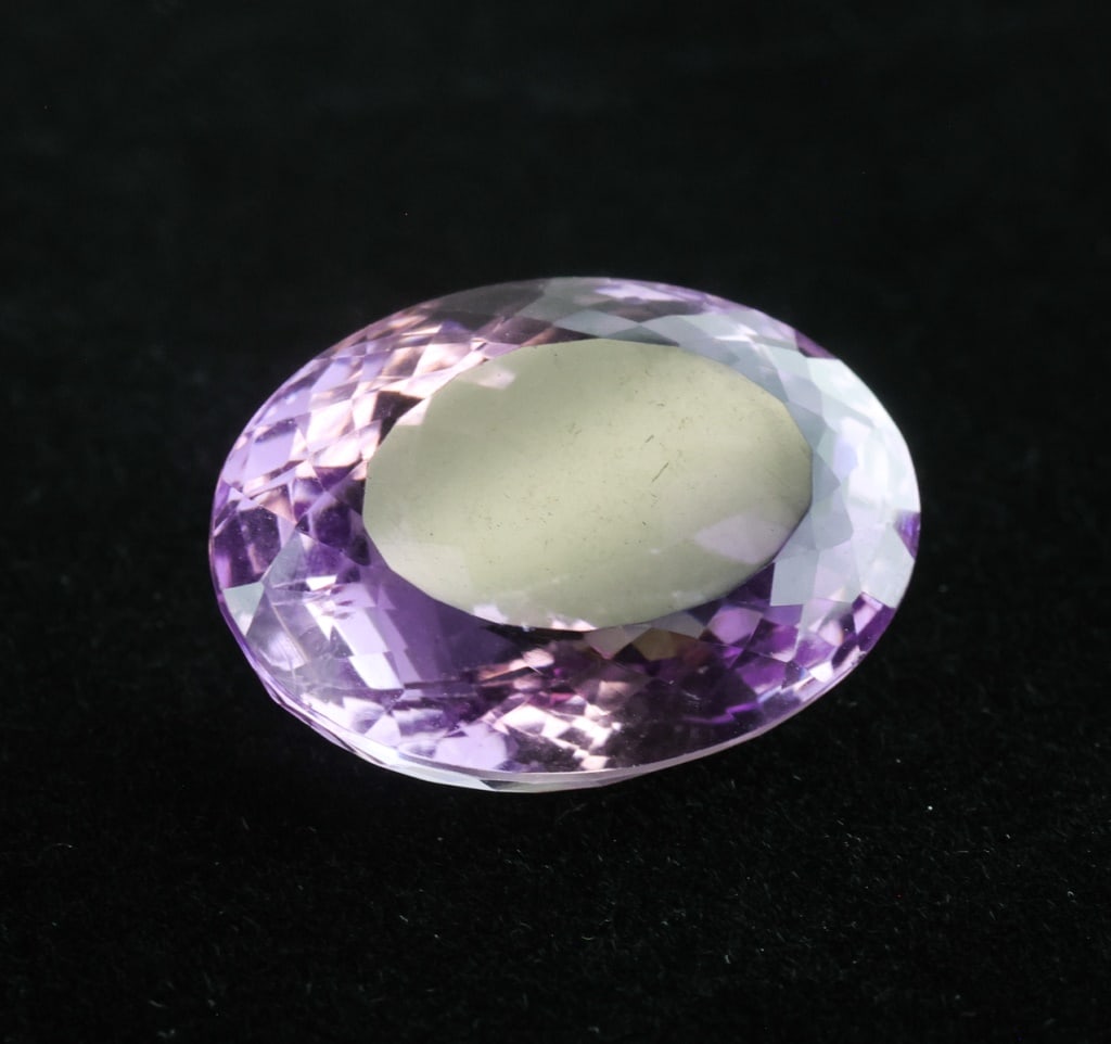 35.17ct Oval Amethyst w/ Jewel Scan Appraisal (1 of 10)
