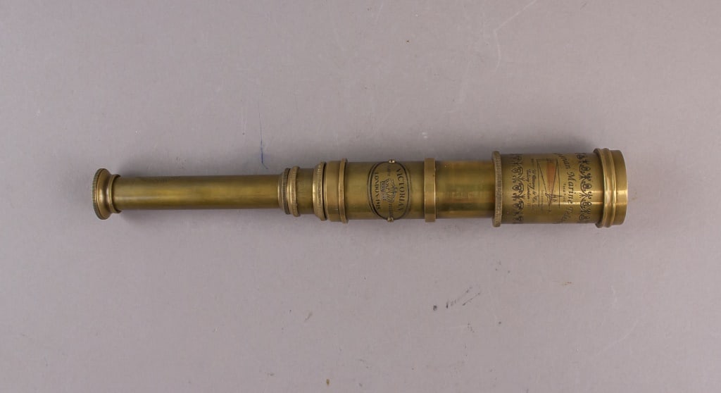 1915 Victorian Marine Style Brass Telescope (1 of 9)