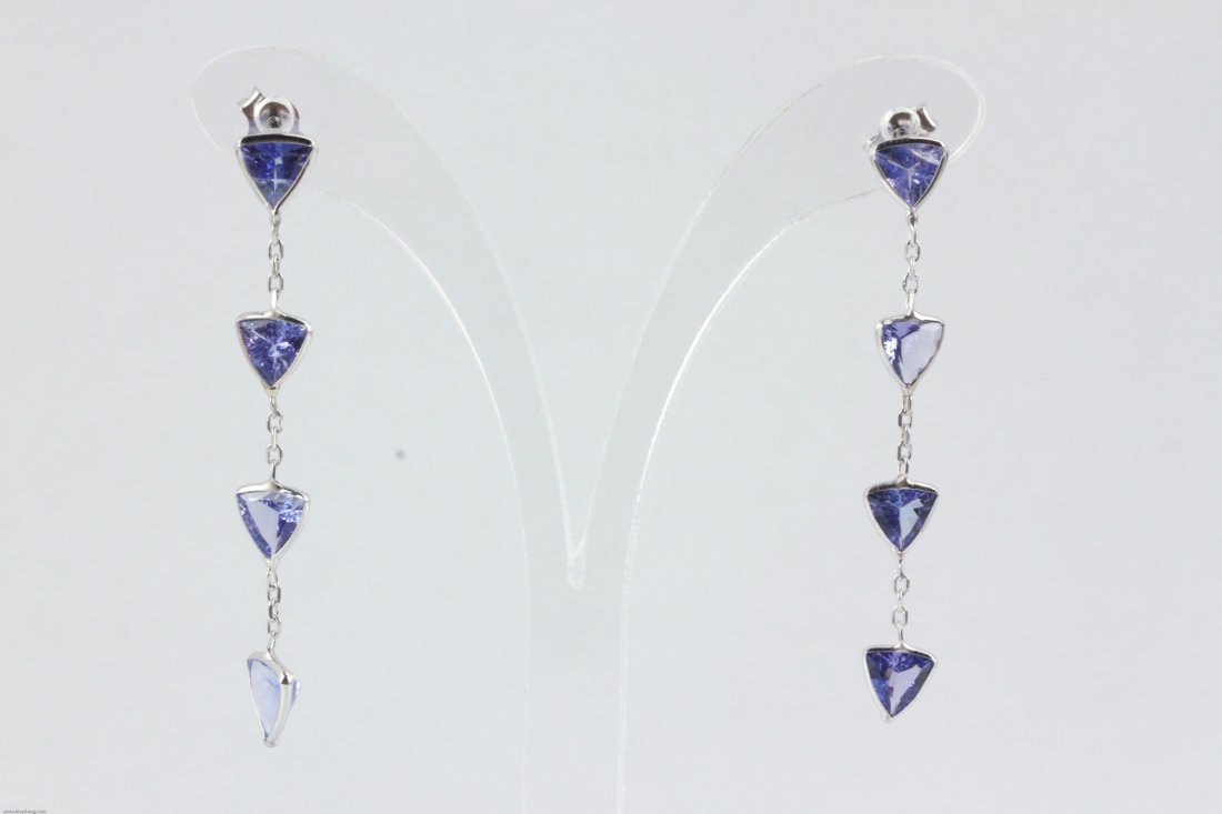 14K White Gold Tanzanite (3.1ct) Earrings CRV$2300 (1 of 3)