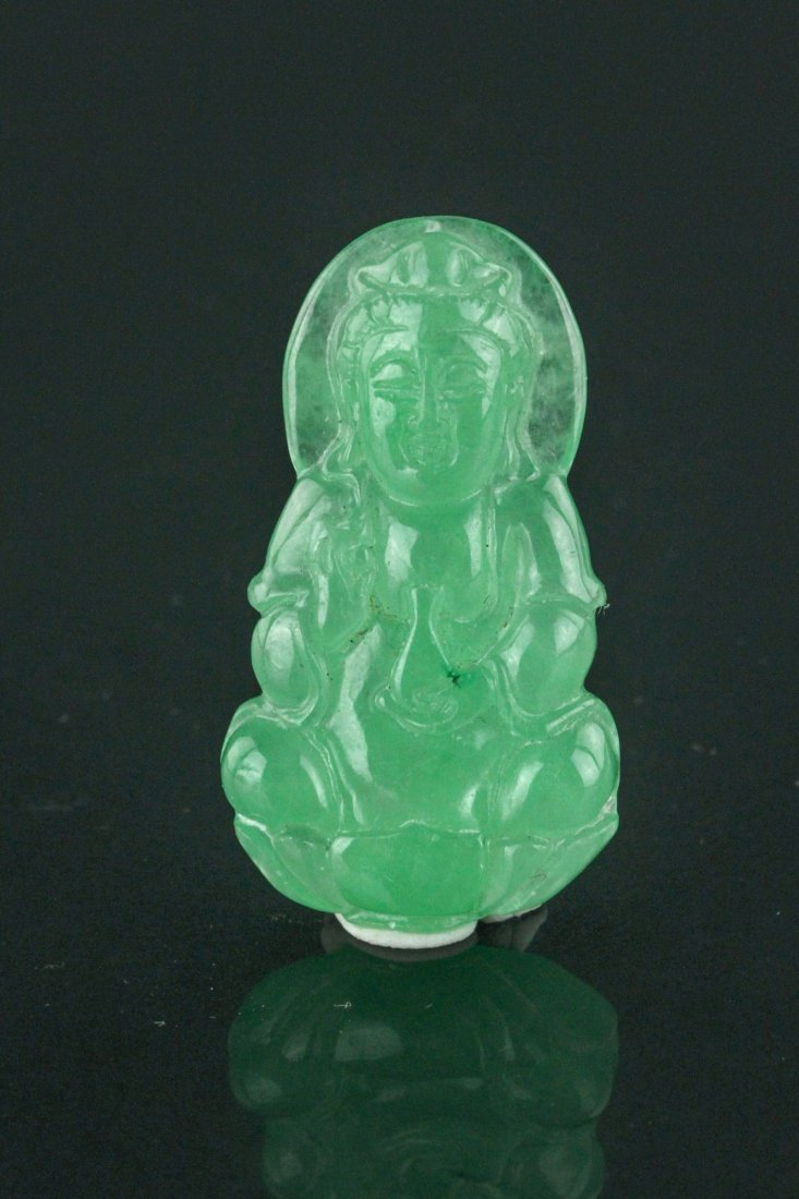 Grade A Emerald Green Jadeite Pendant Certified (1 of 4)