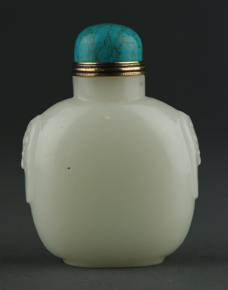 Chinese Hardstone Carved White Snuff Bottle (1 of 3)