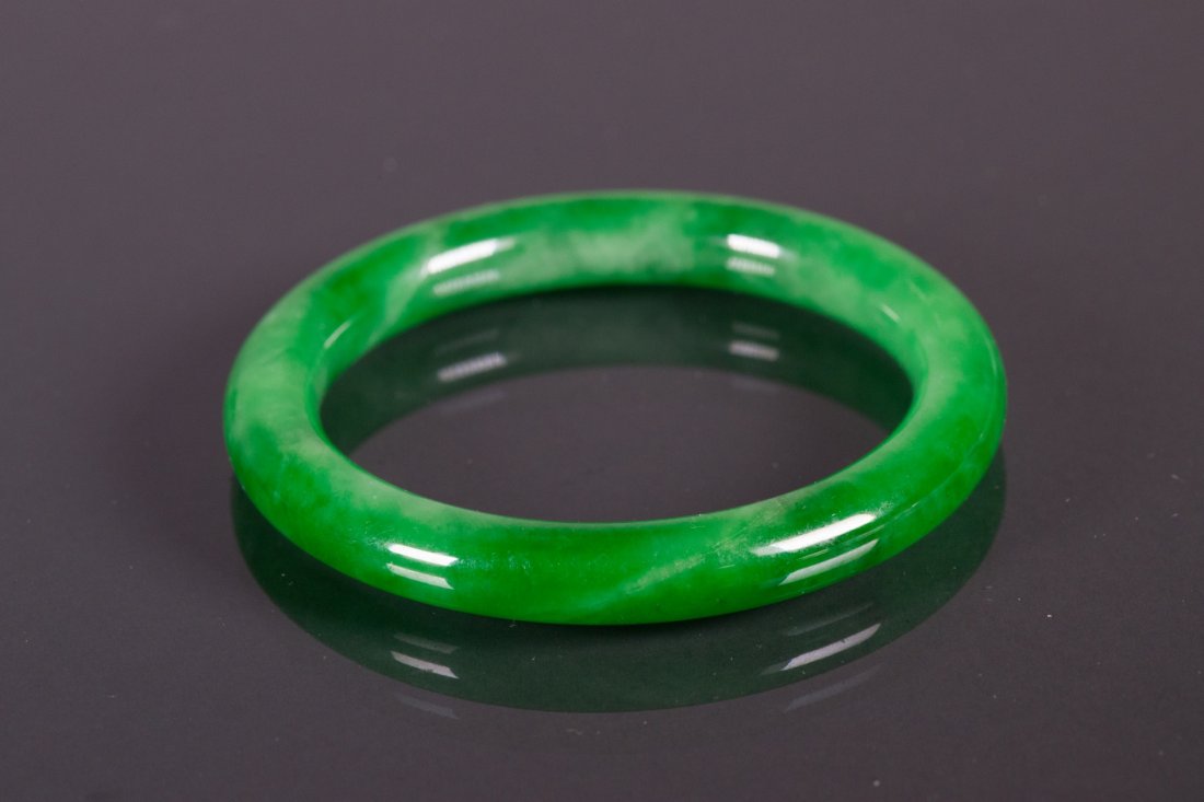 Chinese Emerald Green Jadeite Bangle (1 of 3)