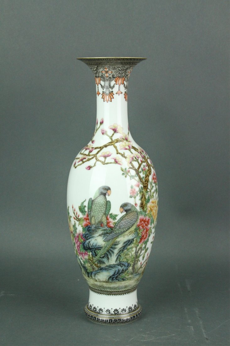 Chinese Famille Rose Porcelain Vase Qianlong MK (1 of 8)