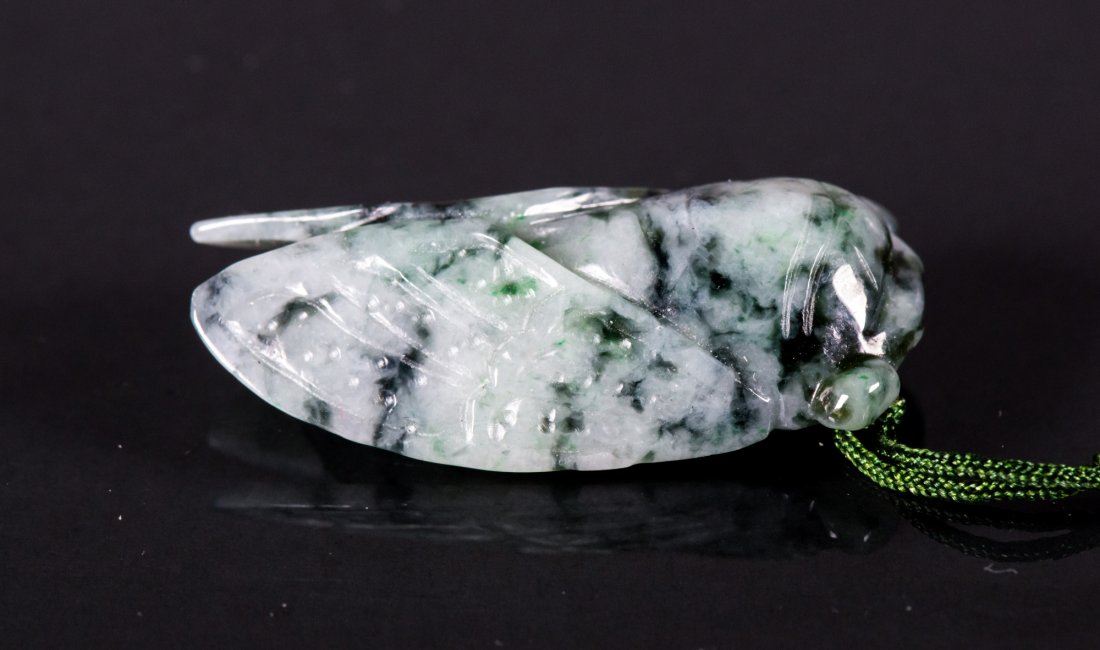 Chinese Fine Green Jadeite Carved Cicada Toggle (1 of 3)