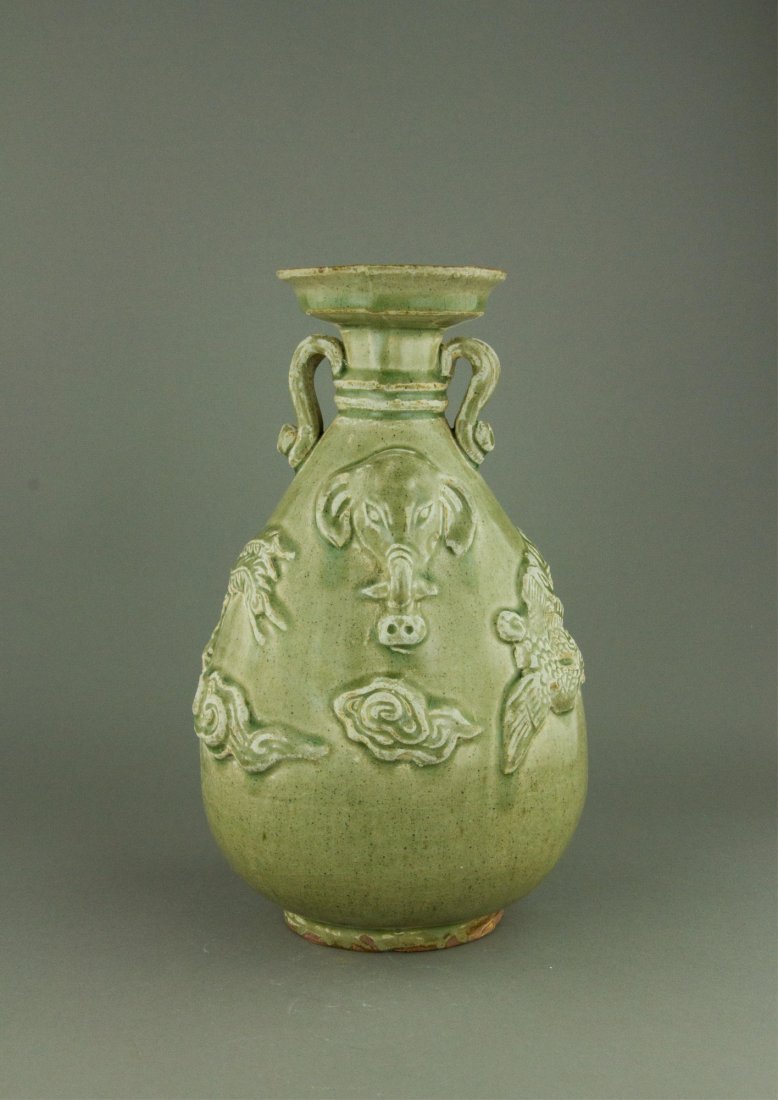 Longquan Celadon Porcelain Vase with Handles (1 of 6)