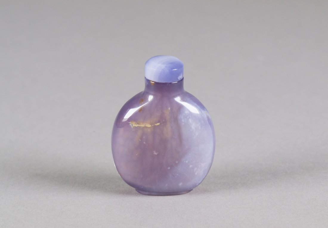 Chinese Purple Hardstone Snuff Bottle (1 of 3)