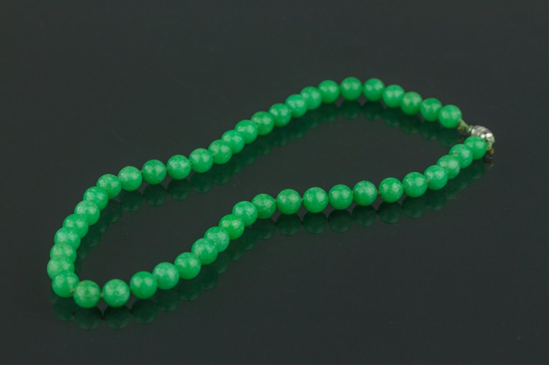 Chinese Apple Green Jade Necklace (1 of 4)