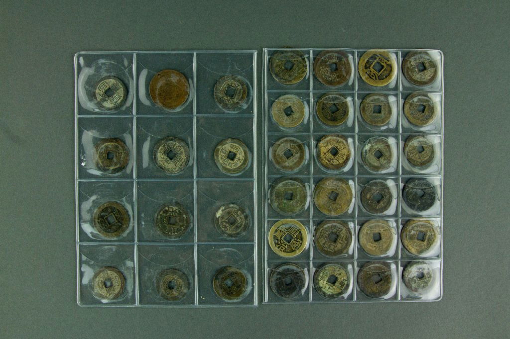 34 Pieces of Chinese Bronze Coins (1 of 5)