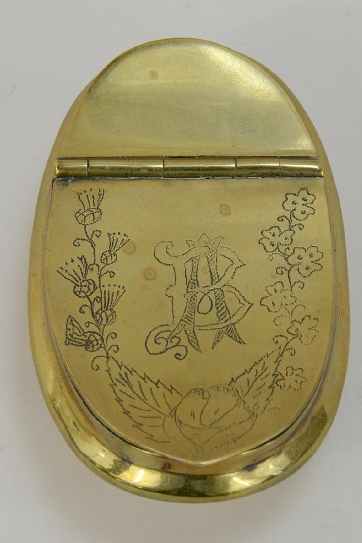Antique Brass Snuff or Tobacco Box (1 of 4)
