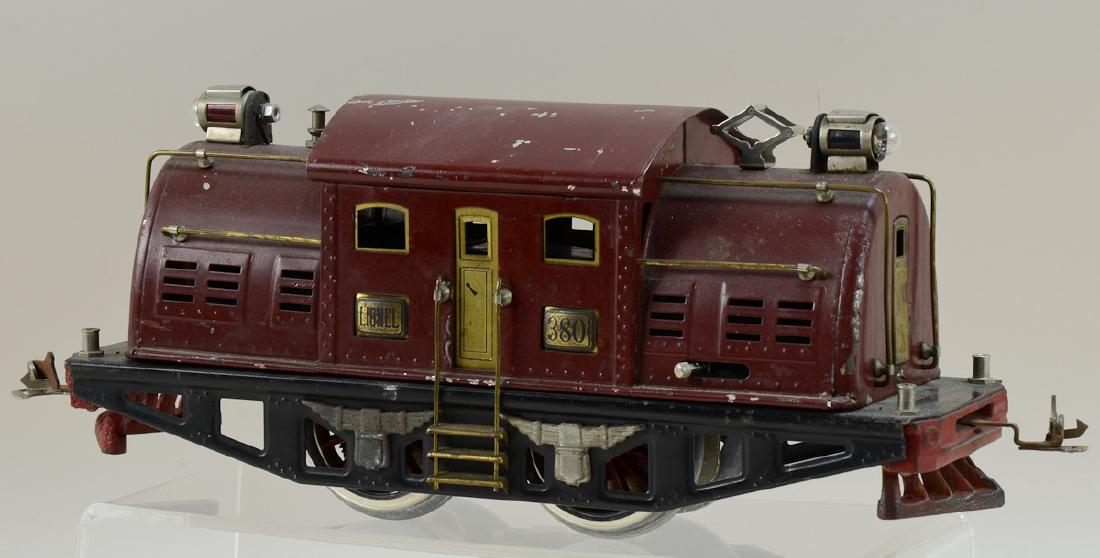 Lionel 380 Electric Locomotive (1 of 2)