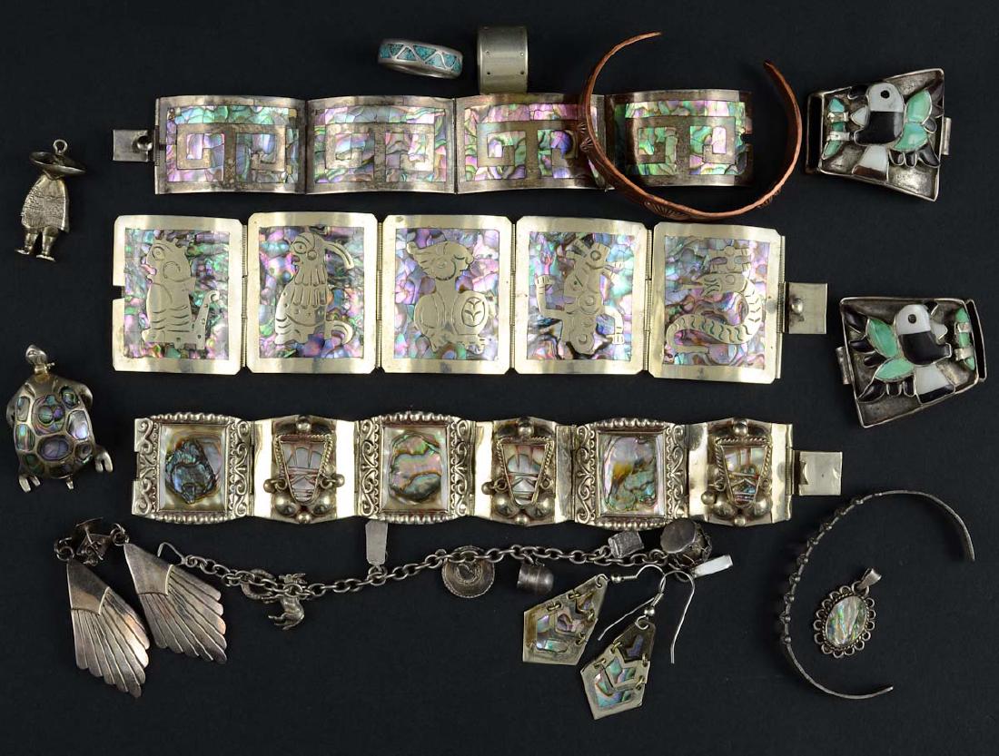 17 pcs of Southwestern jewelry (1 of 7)