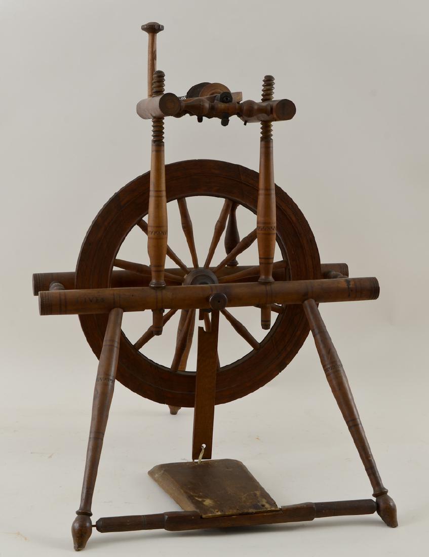 Ives spinning wheel (1 of 2)