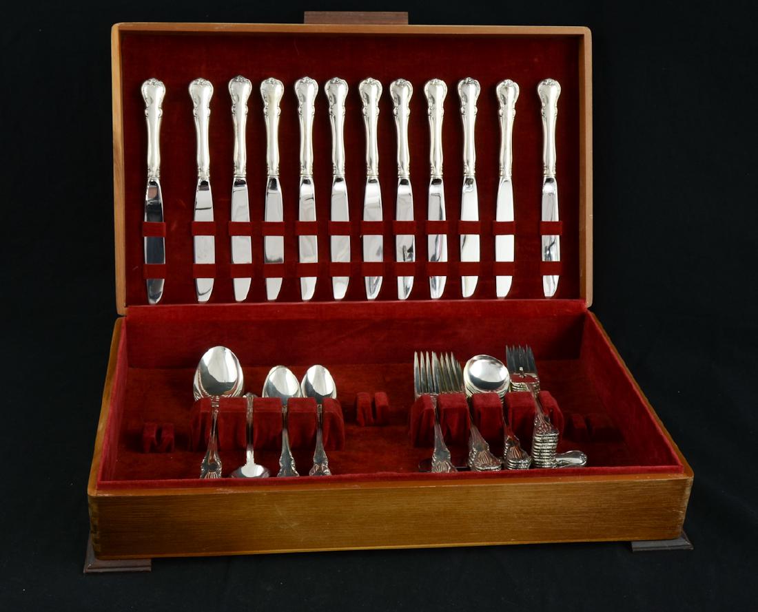 Towle French Provincial Silver Flatware (1 of 7)