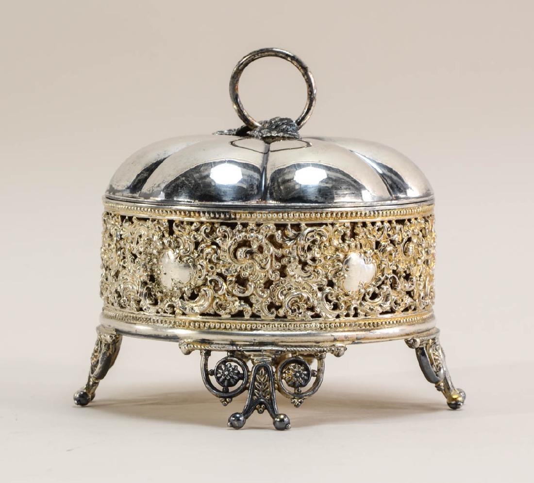 Meriden Britannia Silverplate Jewel Casket (1 of 4)