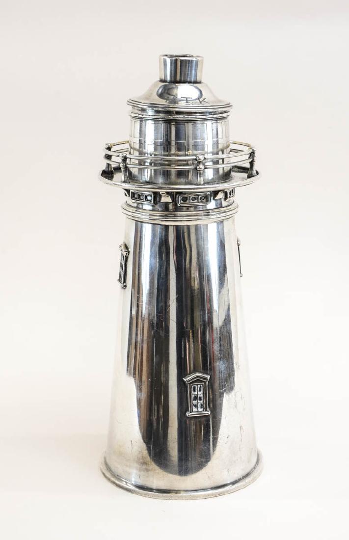 Meriden Silverplate Lighthouse Cocktail Shaker (1 of 5)