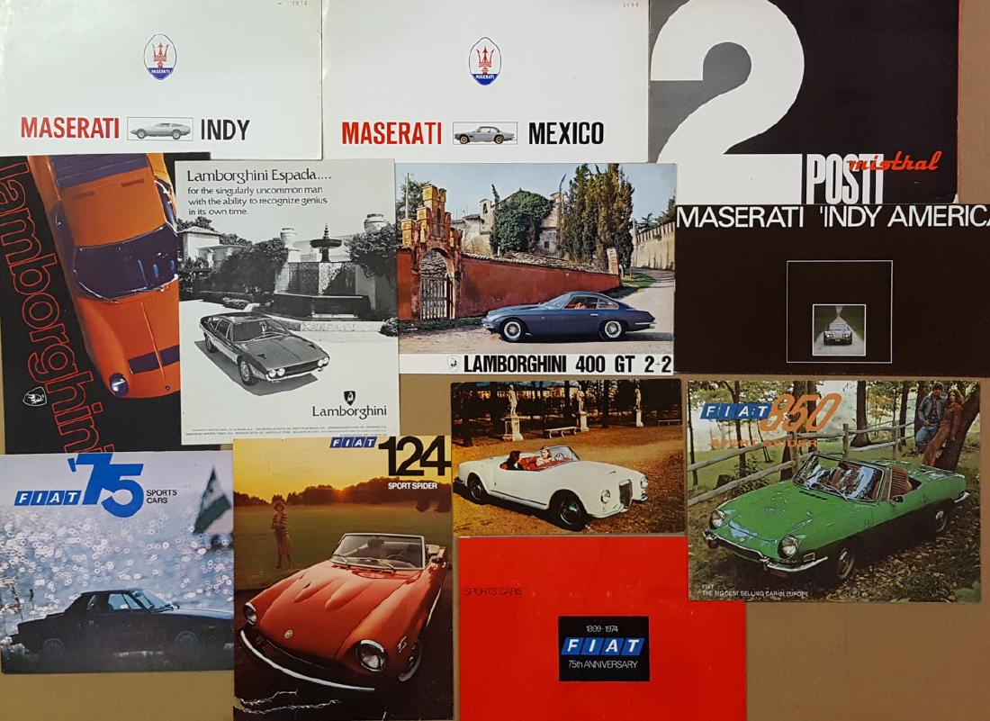 Italian car brochures (1 of 1)