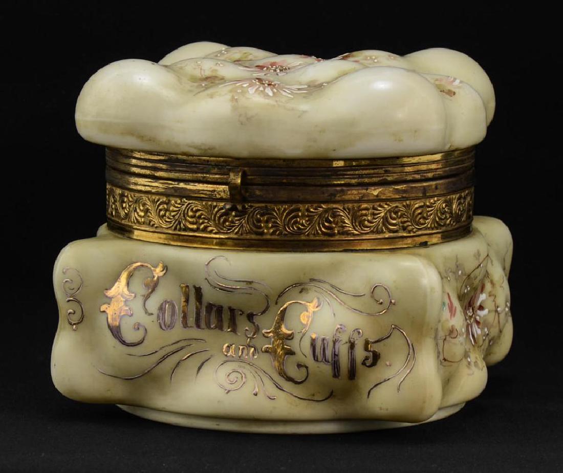 C.F. Monroe Wavecrest Collars & Cuffs Box