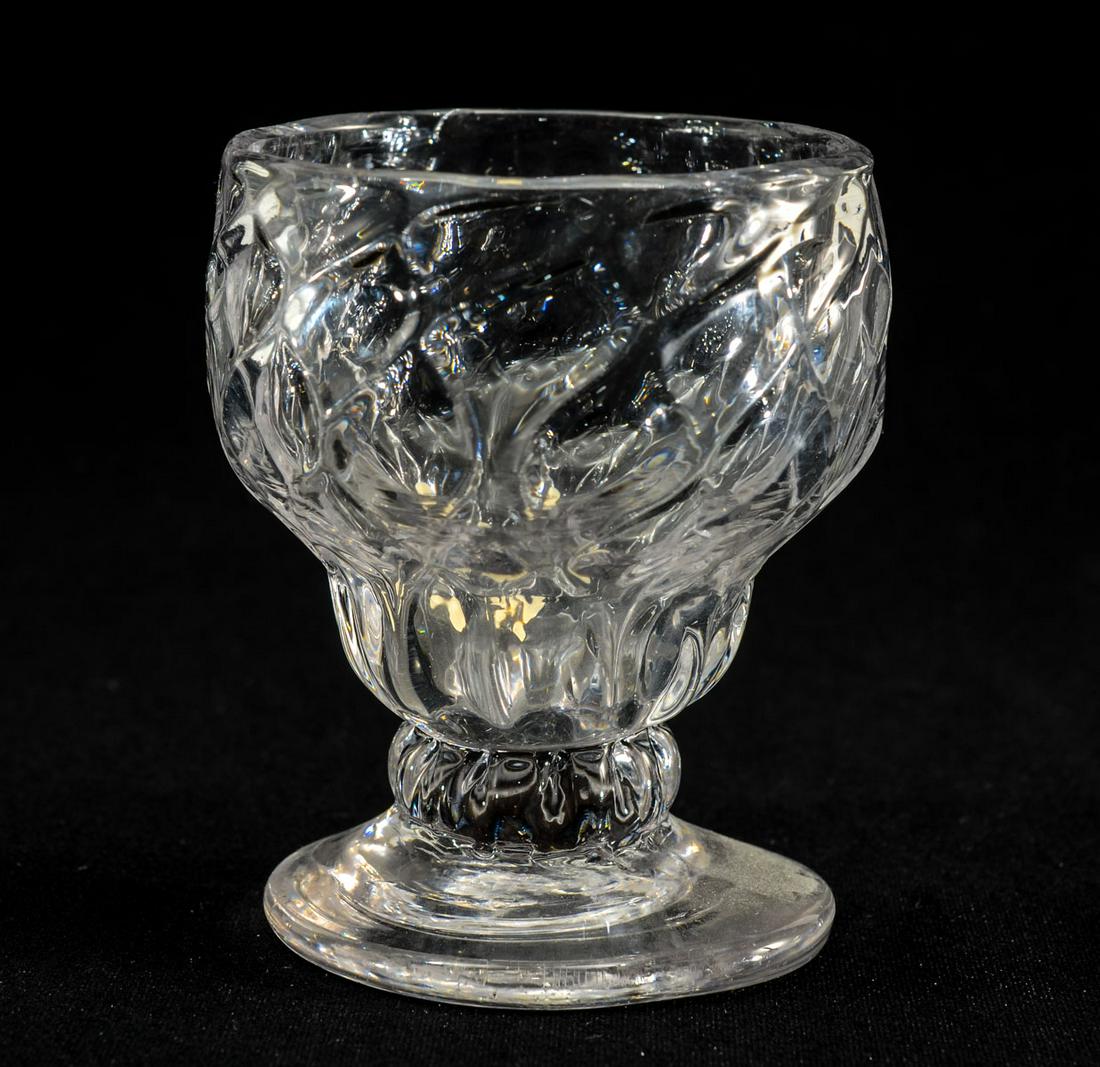Clear Steigel Type Expanded Diamond Master Salt: Clear Steigel type Expanded Diamond pattern footed master salt. Broken pontil underneath. 2 1/2" diameter x 3" high. Excellent condition. Keywords: Salt Cellar, Salt Dip, Early American Glass