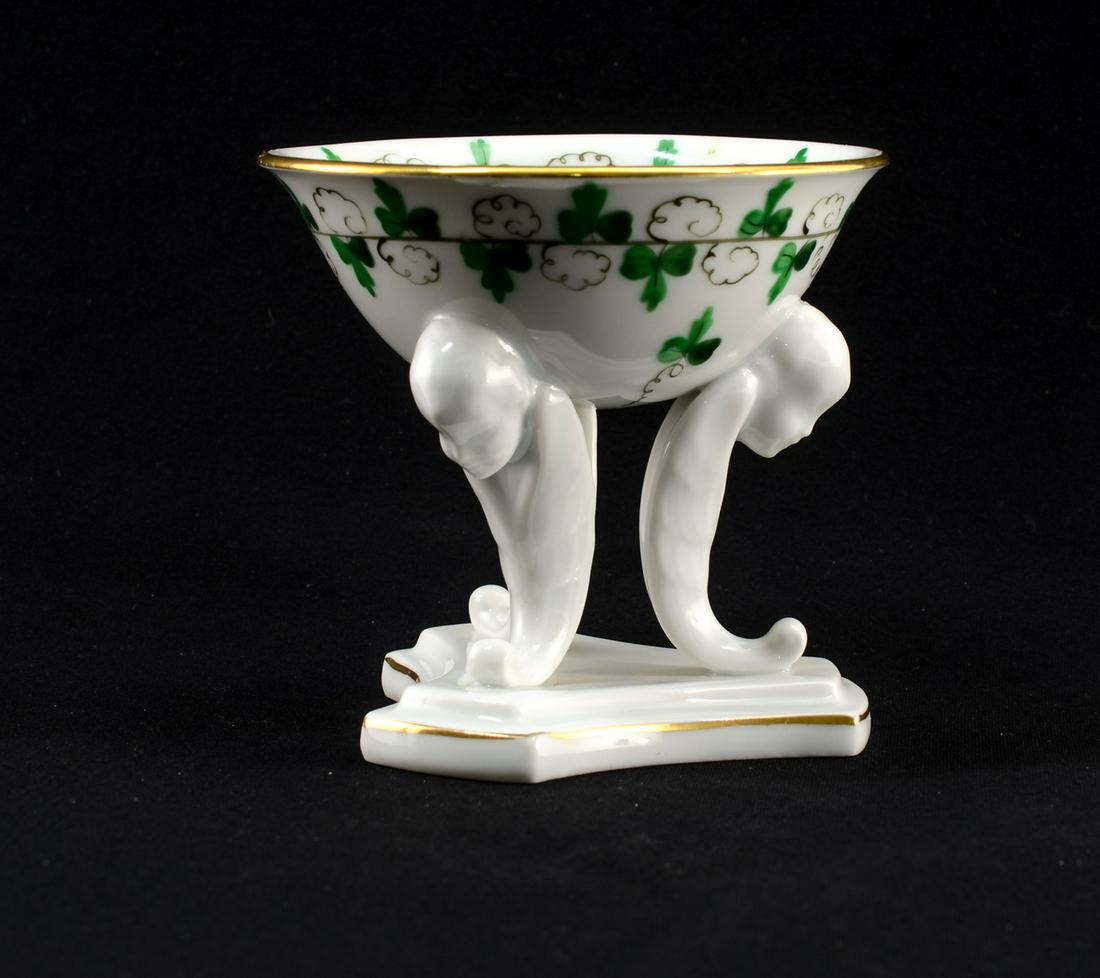 Herend Porcelain Open Salt: Figural Pedestal Form Mast Salt Cellar in the Persil Pattern with Parsley & Vines on White. Herend Hungary Overglaze Blue mark, 3.25" tall excellent condition.