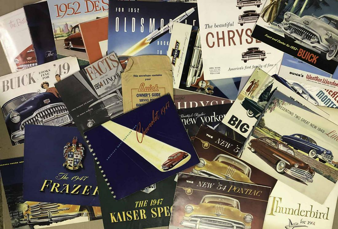 Lot of 1940’s-1950’s US car brochures (1 of 3)