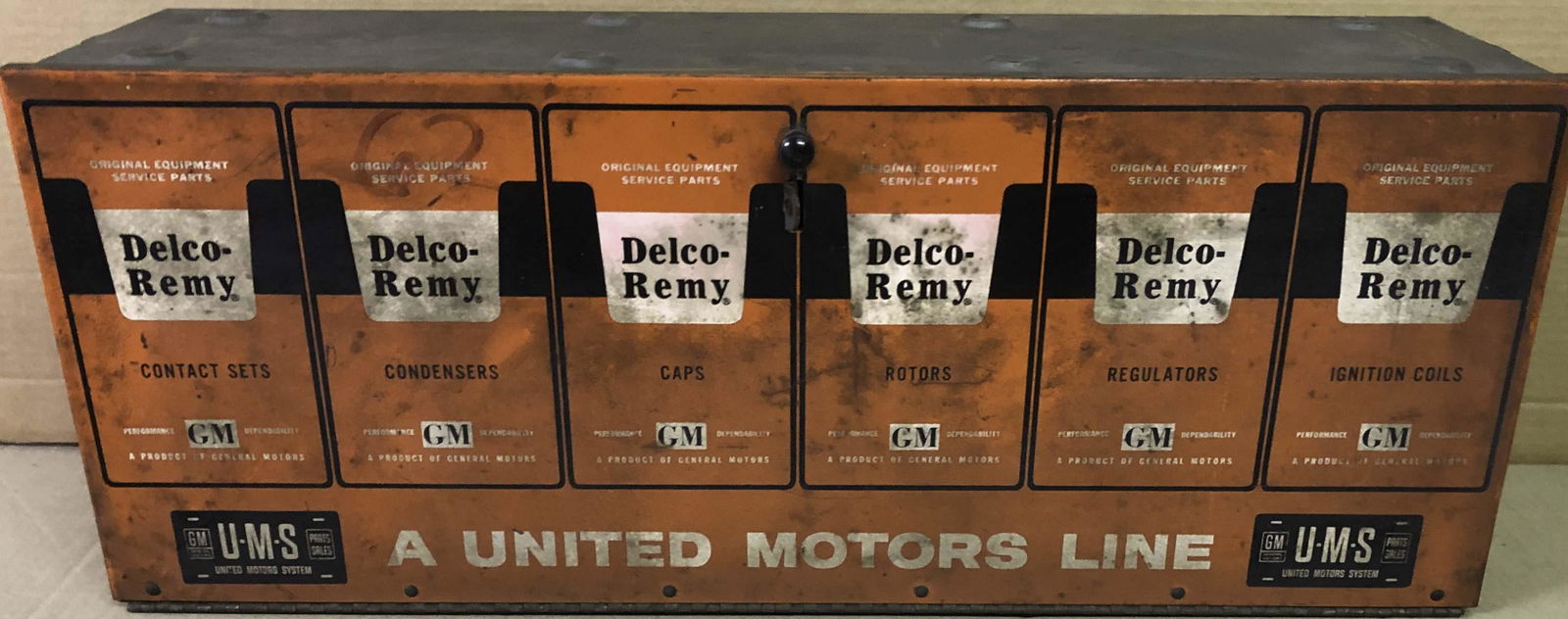 1958 era Delco ignition parts counter display - co (1 of 2)