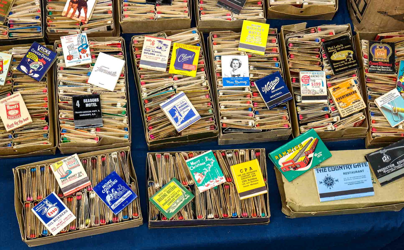 Estate Matchbook Collection: over 3000 pcs (1 of 7)