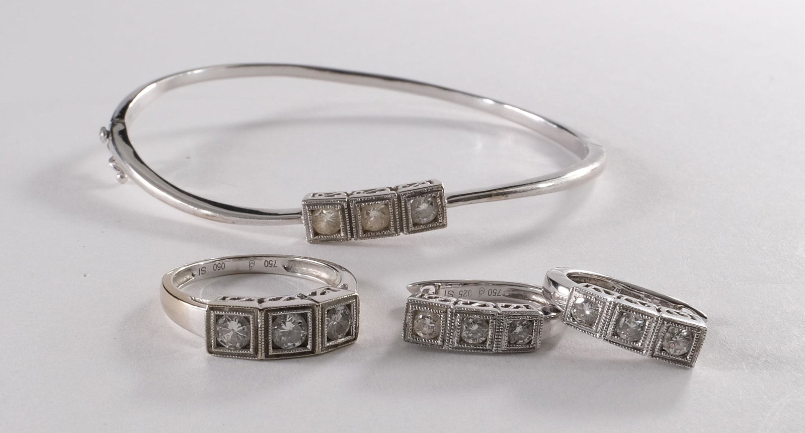 Custom 18K Diamond Jewelry Group (1 of 4)