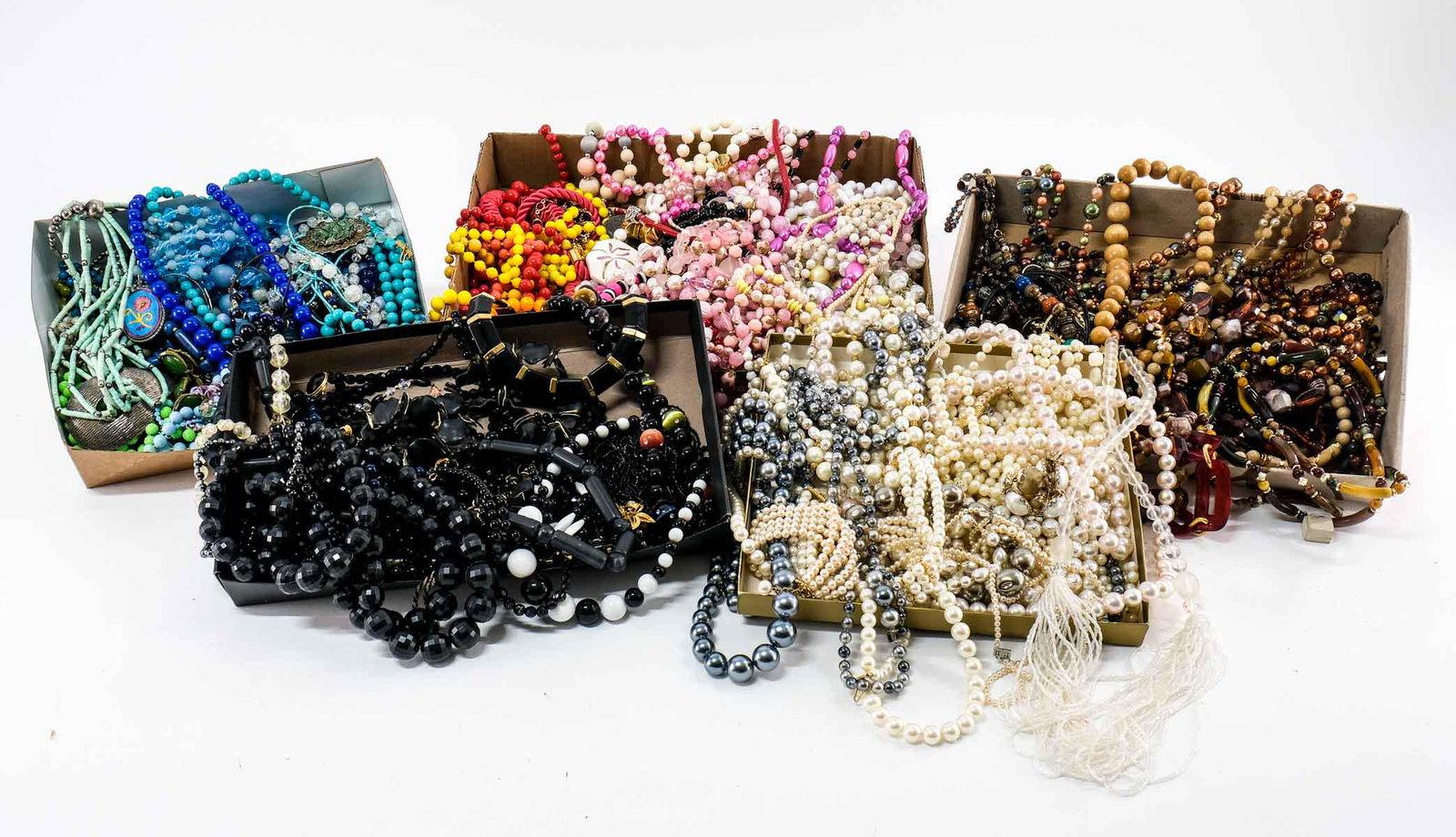 Huge Vintage Fashion Jewelry Group: Vintage to contemporary Costume and Fashion Beads, necklaces and pendants. Plastic, Rhinestone, Faux Pearls, Faux, Onyx, Multi Colored, mostly all wearable and ready to go, Silver tone, Gold tone, and