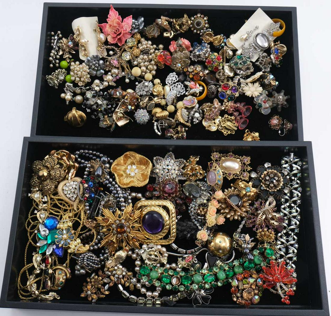 Ladies Fashion Jewelry Lot (1 of 2)