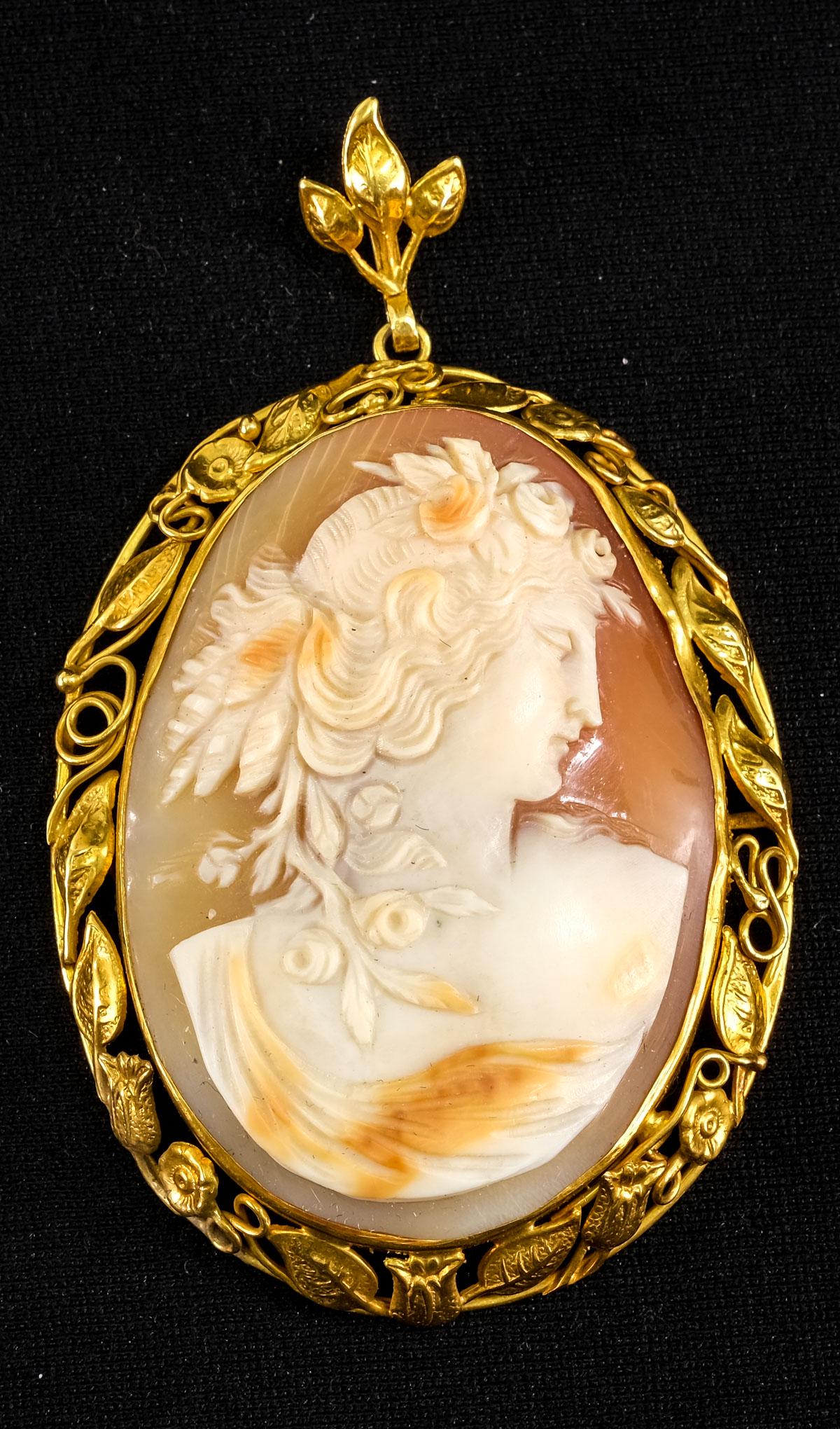 Stunning 14K Gold Portrait Cameo (1 of 3)