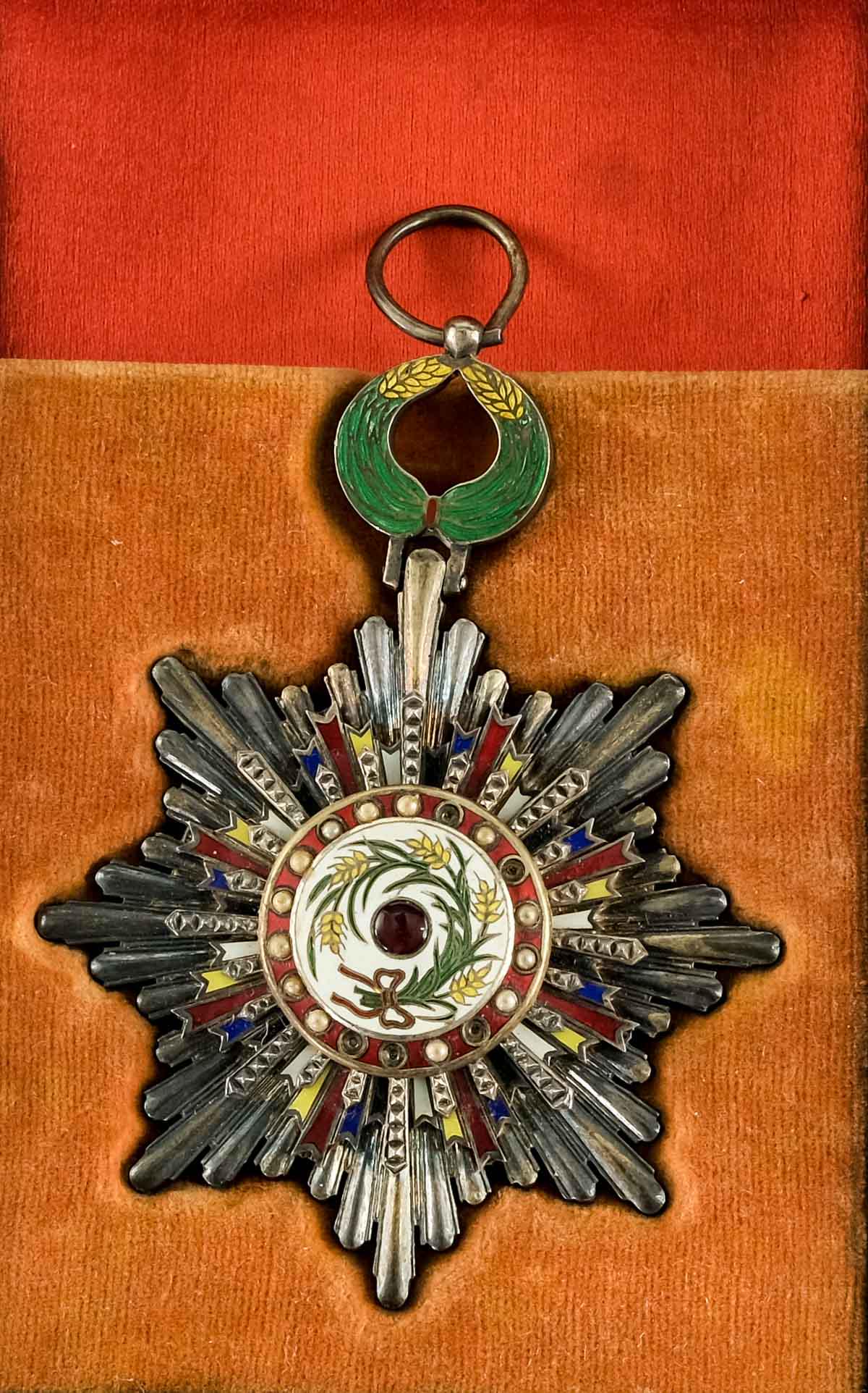Chinese Republic Period Military Medal (1 of 5)