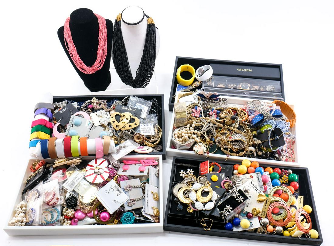 Large grouping of Fashion Jewelry: Generous group of 1980's and 1990's fashion jewelry. Bracelets, earrings, necklaces, watches. Most in used wearable condition. A few pieces might need repairs due to their age.Keywords: beads, rhinest