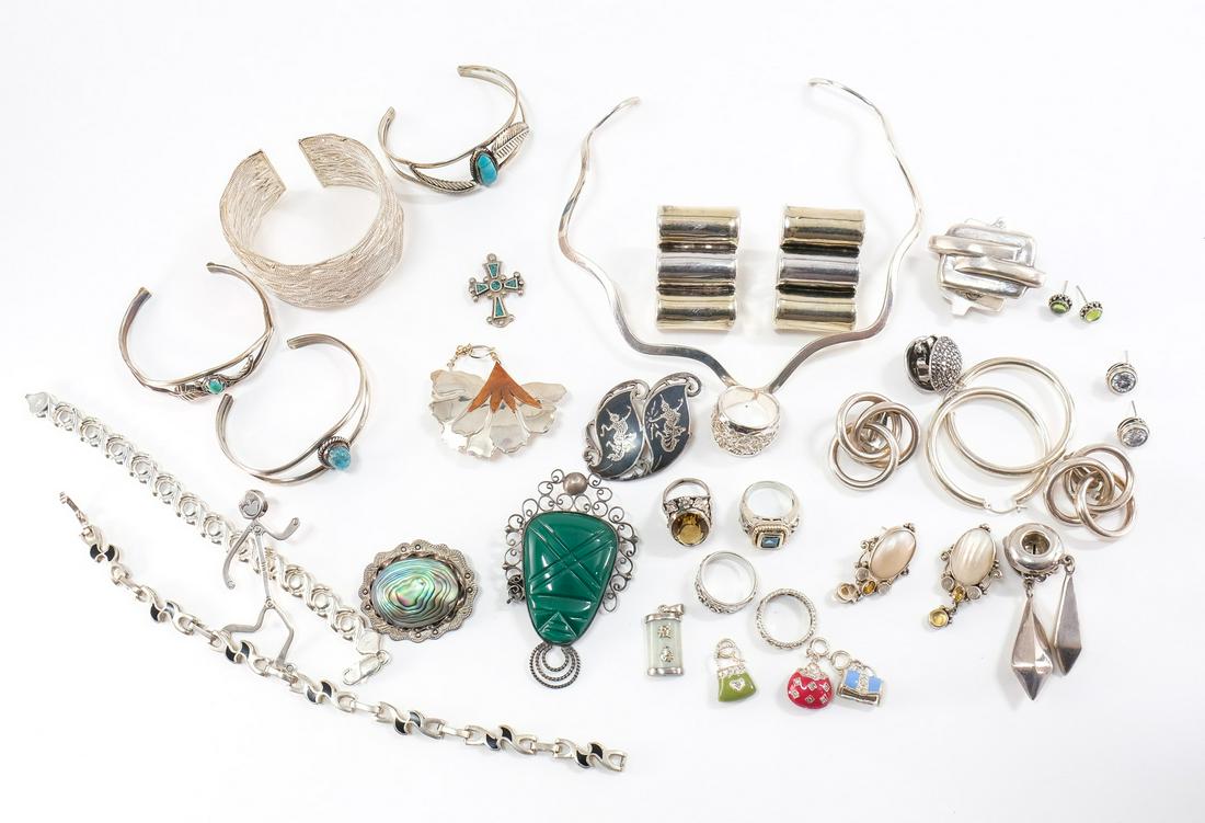 Vintage & Estate Sterling Silver Jewelry (1 of 5)