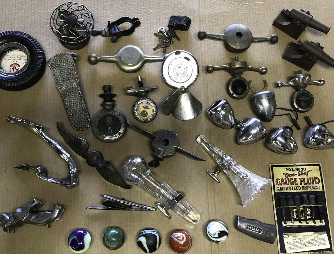 Lot of small auto related collectibles (1 of 2)