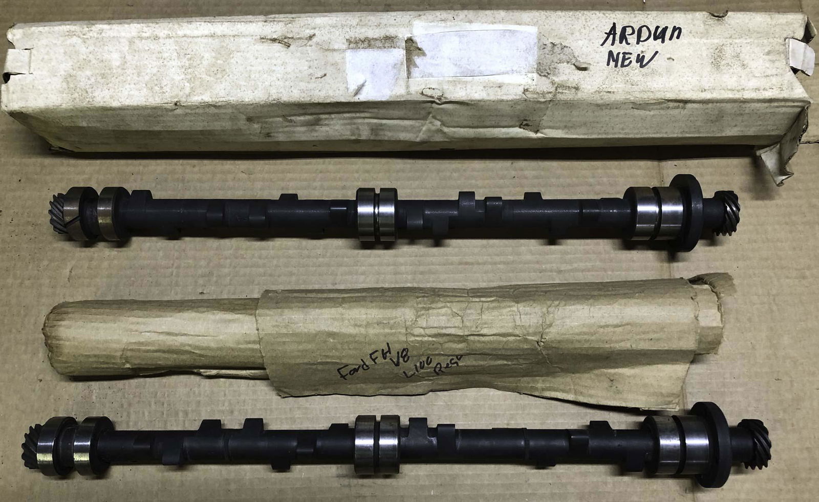 Ford Ardun and V8 flathead camshafts (1 of 2)