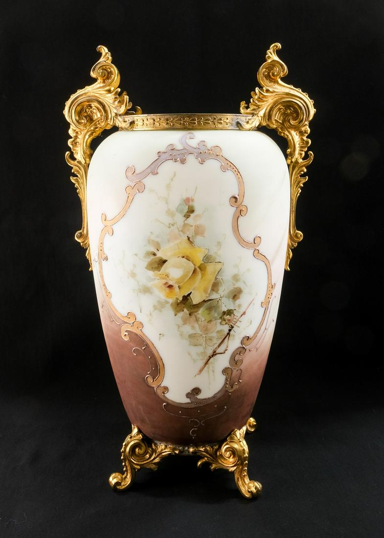 C.F. Monroe Large Wave Crest Vase (1 of 5)