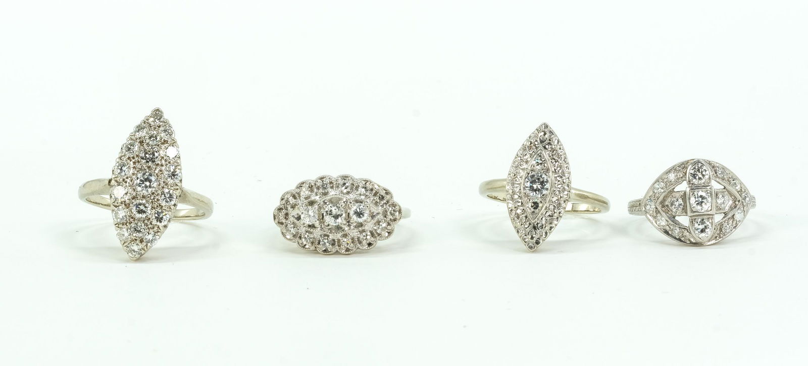 Four Art Deco Diamond Gold & Platinum Rings (1 of 5)