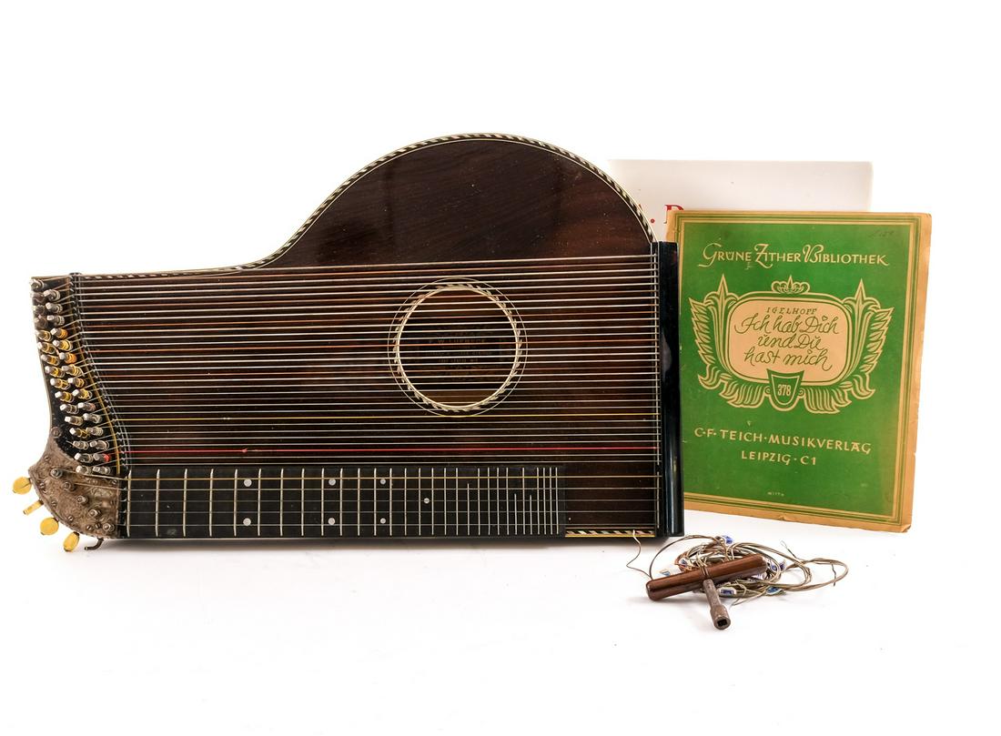 Vintage F.W. Luebeck Zither (1 of 9)