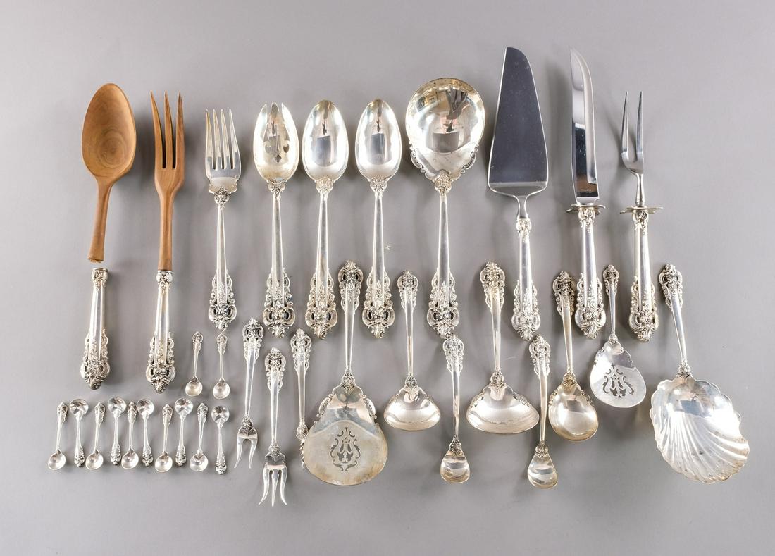32 Pieces - Wallace Grand Baroque Serving Pieces (1 of 8)