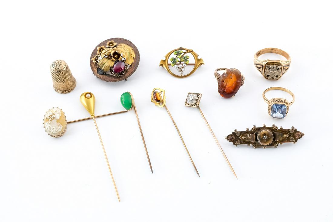 12 pcs - Mixed Karat Gold Jewelry Lot (1 of 5)