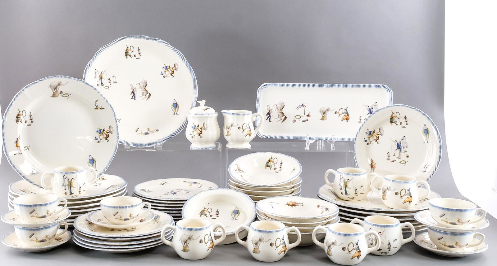 67 Pieces Gien Le Cirque China