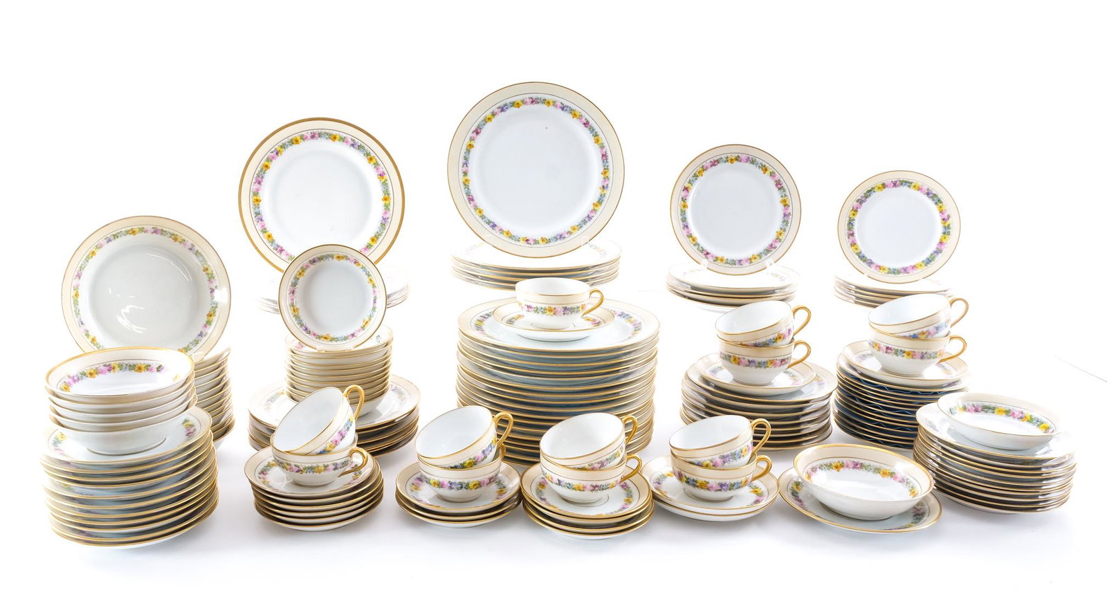 Walter Wilson Painted Porcelain - Garland Tea (1 of 8)