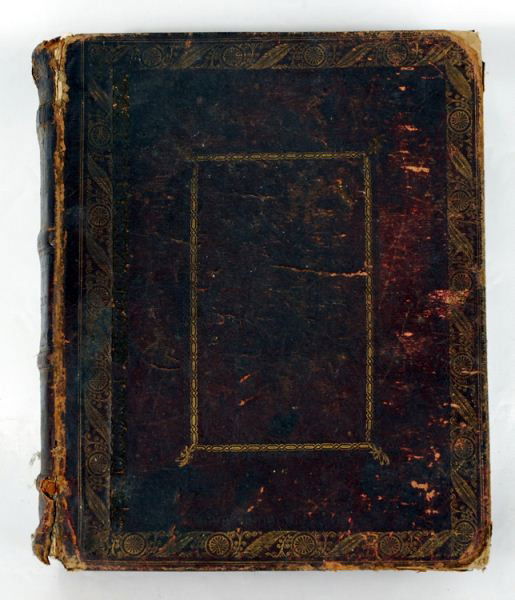 Daniel Smith 1824 Leather Bound Bible: handwritten note inside reads: Capt Thomas Fuller Died the 30th Day of April 1836 aged 64 years, Jack Smith Colour'd Person Dies the 7th Day of May 1840 aged 38 years, Bible is worn, water-stained and