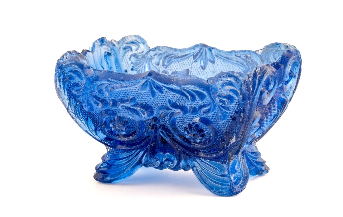 Blue Scroll Lacy Period Open Salt SC-15 (1 of 6)