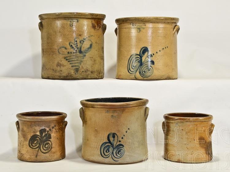 Group of 5 S.L.Pewtress New Haven Connecticut stoneware: Group of five S. L. Pewtress New Haven Connecticut as is stoneware crocks. Chips, cracks, age darkening, etc.