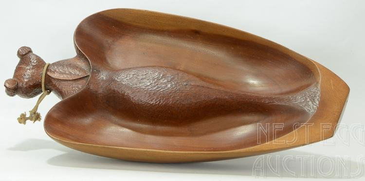 William Kent, American (1919-2012) Carved Wooden Bowl: "A Bug Bowl", by William Kent, American (1919-2012) Hand carved wooden bowl. Carved by hand and signed by the late artist. As the title indicates, this piece resembles an insect. Measures approximatel