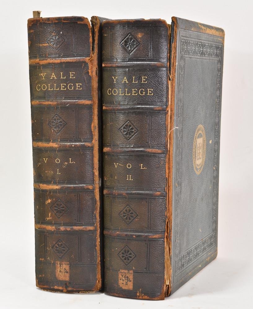Yale College: a scetch of its history: William Kingsley, illustrated with views and portraits. Henry holt and company New York 1879. Two oversize (follo) volumes bound in full leather with gilt lettering, and full gilt edges. Foxing and to