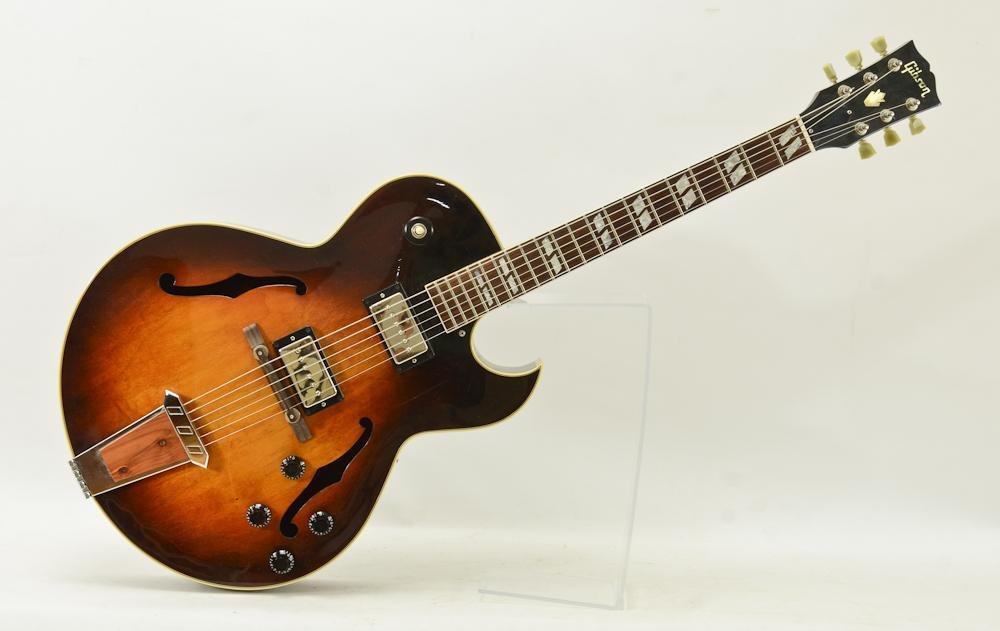 Gibson ES-175 Semi-Hollow Body Jazz Guitar: Serial Number 83144501 dates this guitar to 1984, and is likely from the Memphis Custom Facility. Condition of this guitar is very good to excellent: it is all original, save for the missing pickguard