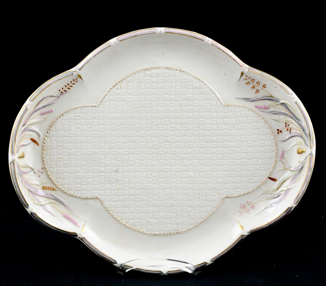 Belleek Pottery Tray (1 of 3)