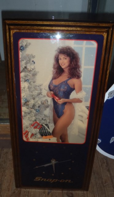 snap on tools clock with calendar girl christmas: snap on tools battery operated clock , has calendar girl with tools and christmas tree